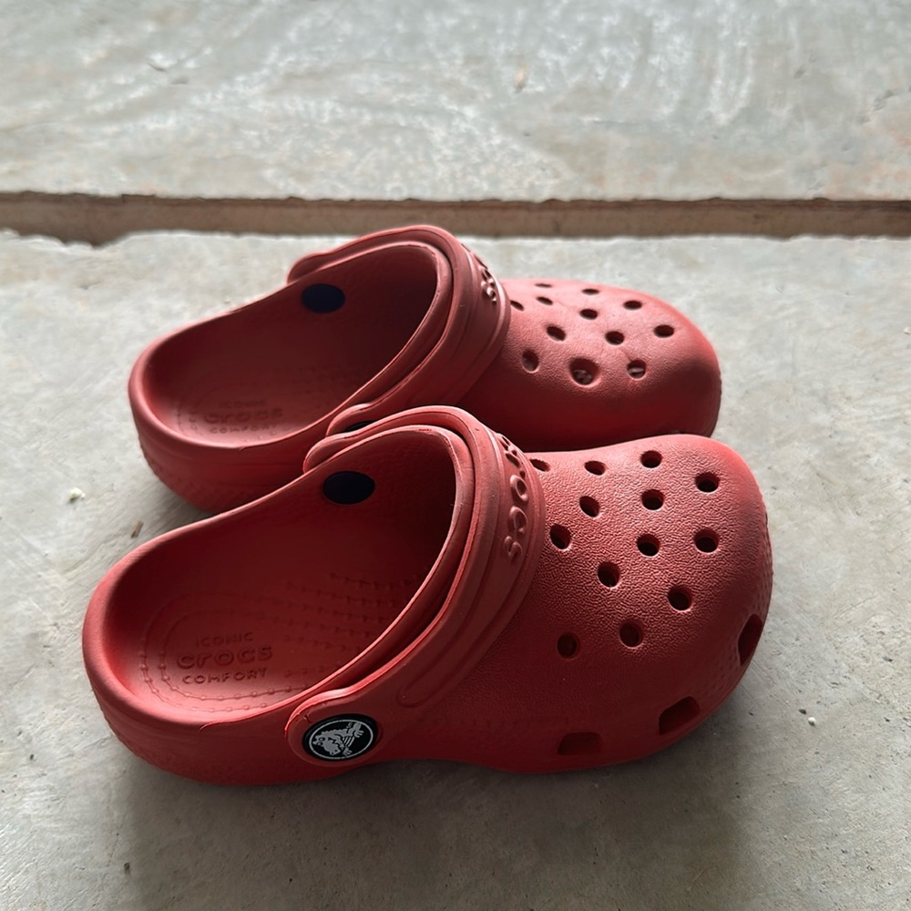 Crocs